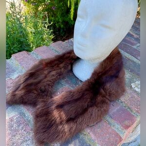 Unisex Buttersoft Genuine Fur Collar Fun For A Night Out